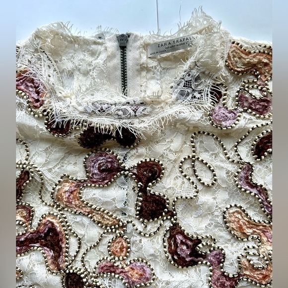 Zara Ecru Multicolored Lace Top Small embroidered - Picture 6 of 13